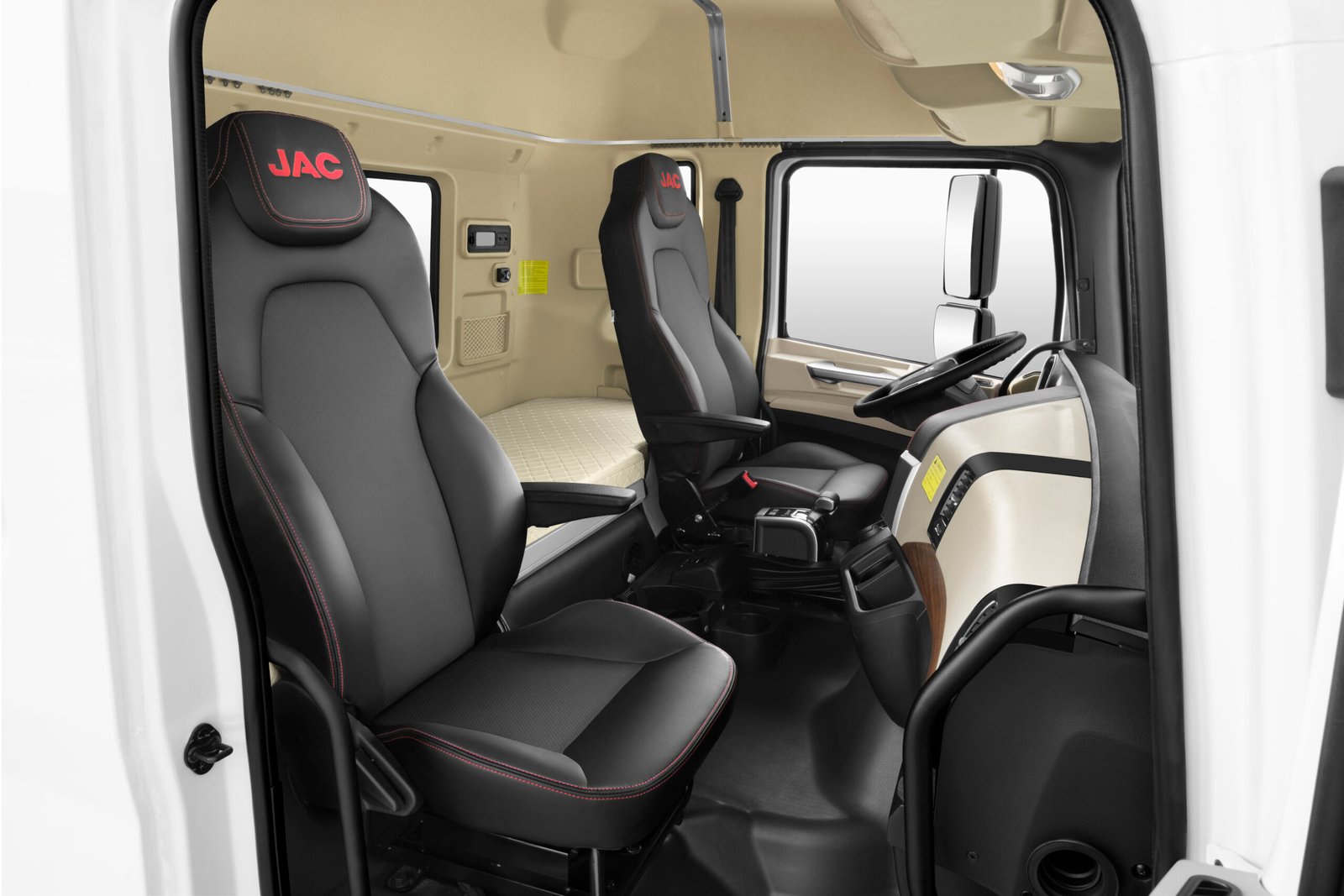 Interior caminhão pesado JAC Caminhões